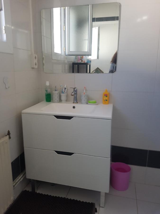 Logement Entier - Appartement T4 Hypercentre Dans Une Rue Calme - Stationnement Gratuit Tarbes Eksteriør billede